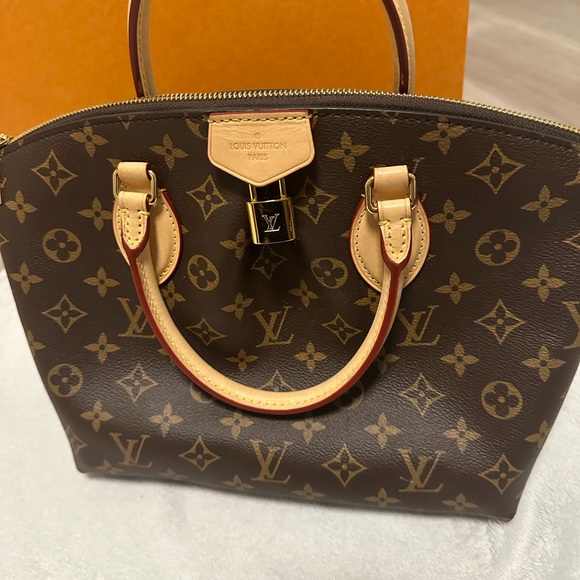Louis Vuitton Brown Bags - Picture 6 of 16